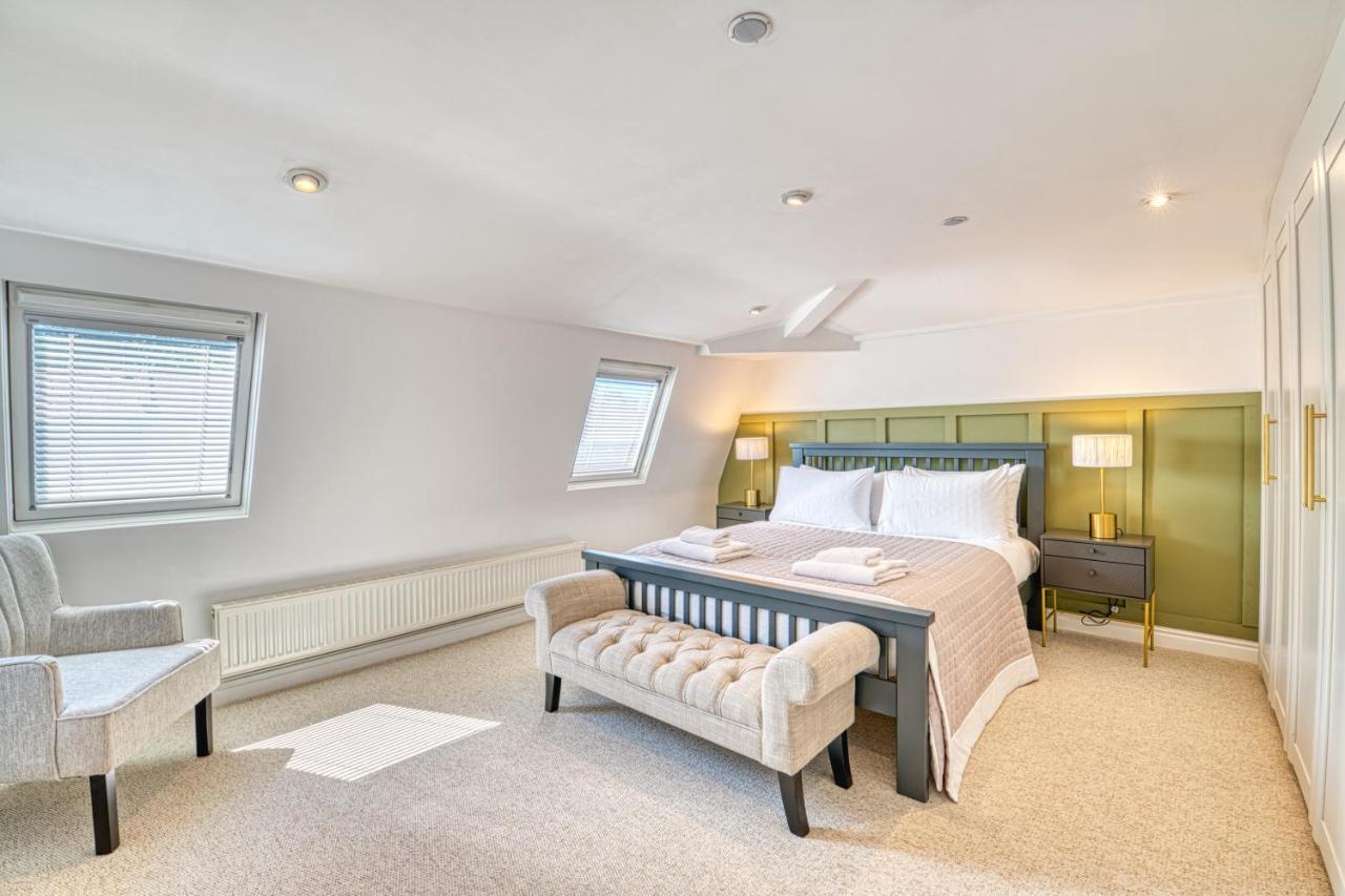 The Racecourse Garden Collection Apartment Chester