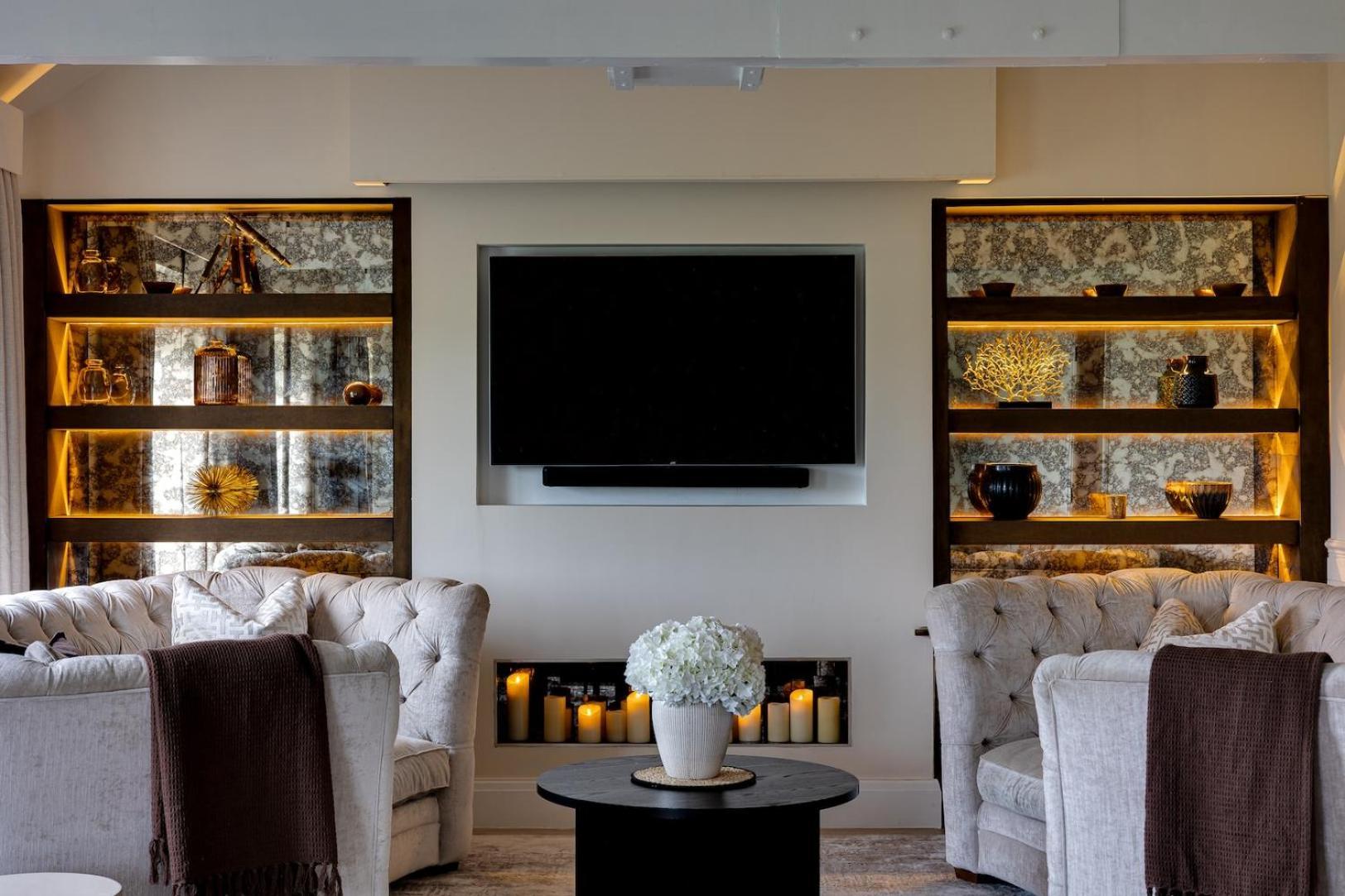 The Racecourse Garden Collection Apartment *