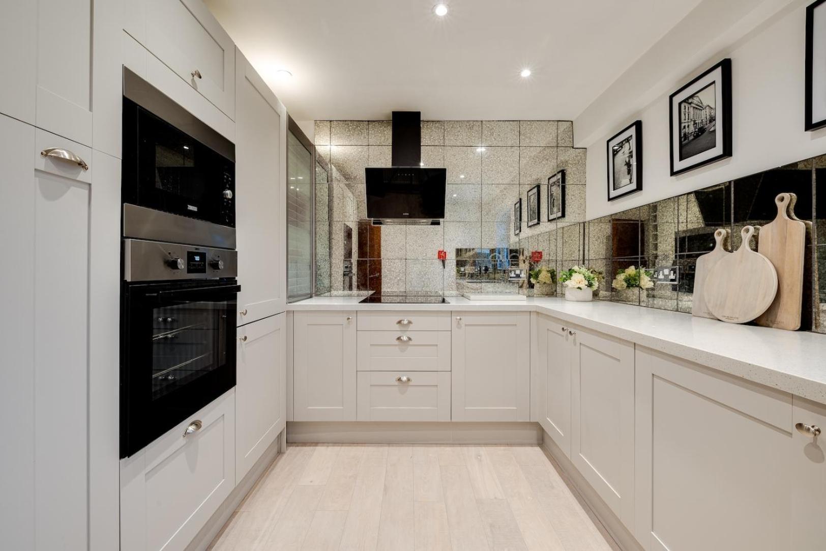 The Racecourse Garden Collection Apartment *